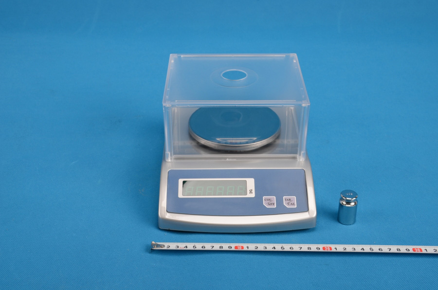 11010�����ƽ100g,0.001